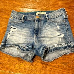 Abercrombie kids distressed shorts